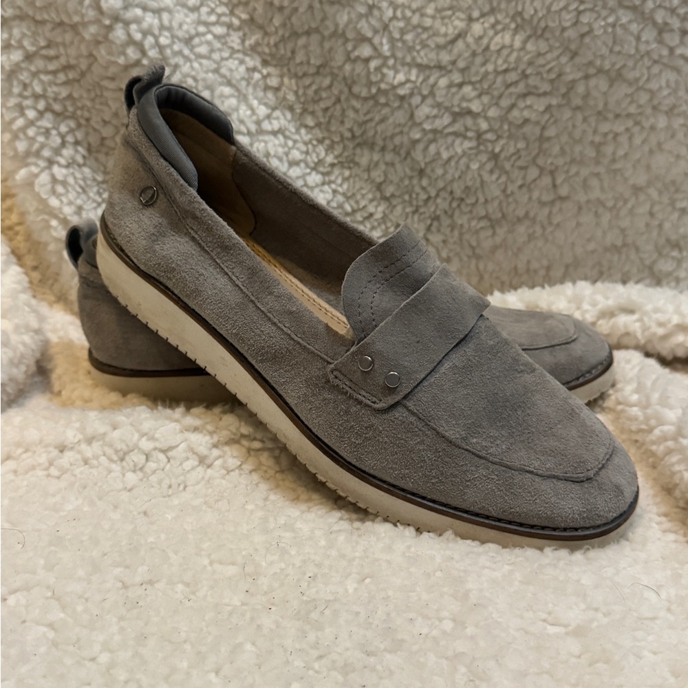 Women’s Gray Suede Loafers